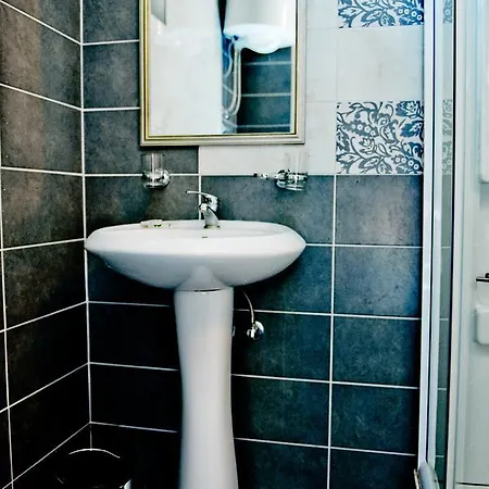 Mir فندق Međugorje